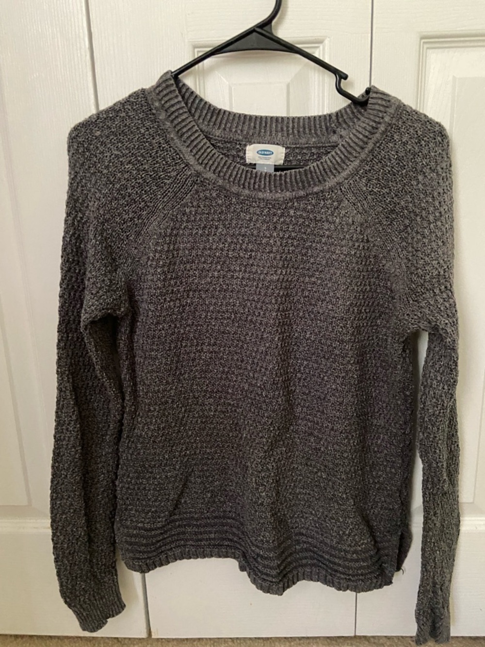 Old Navy Dark Gray Crewneck Knit Sweater